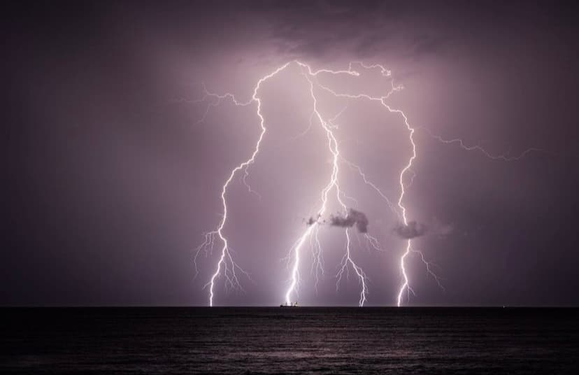 October in Nicaragua: Navigating Uncertain Waves Amidst Rainy Days at Punta Miramar