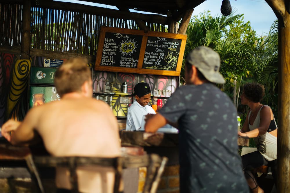 Bar