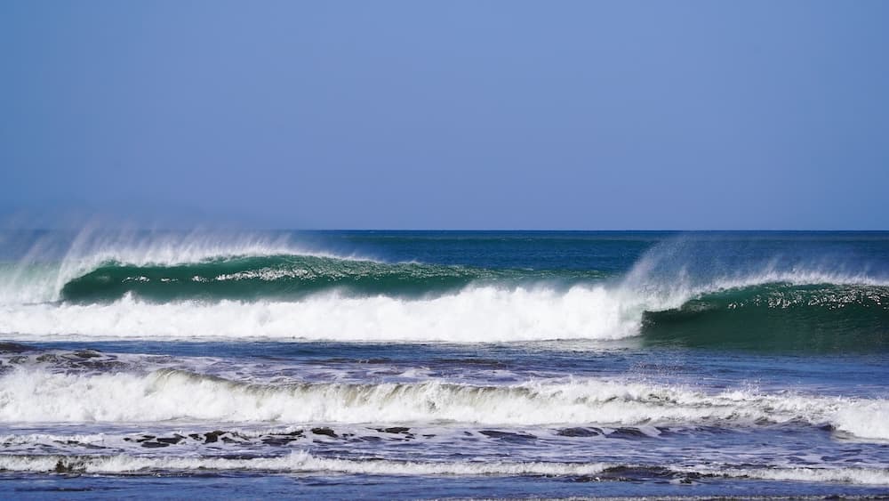 Surf Photography at Miramar SurfCamp – Conrado Lage’s Residency in Nicaragua