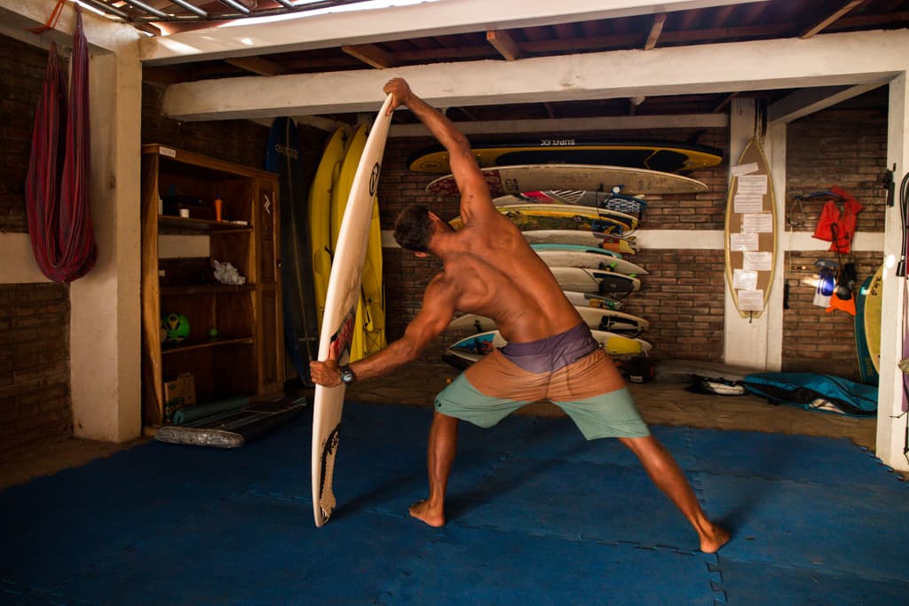 How to Avoid Muscle Cramps While Surfing